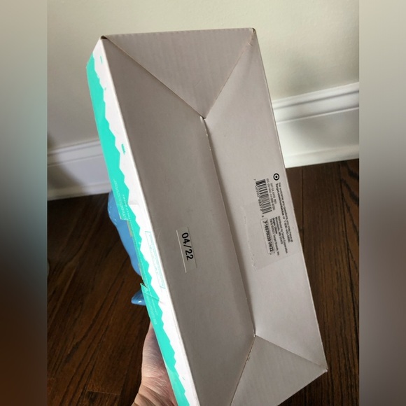 *NWT* Pillowfort x Target Children’s Table Night Light Blue Ceramic Dinosaur - Picture 7 of 10